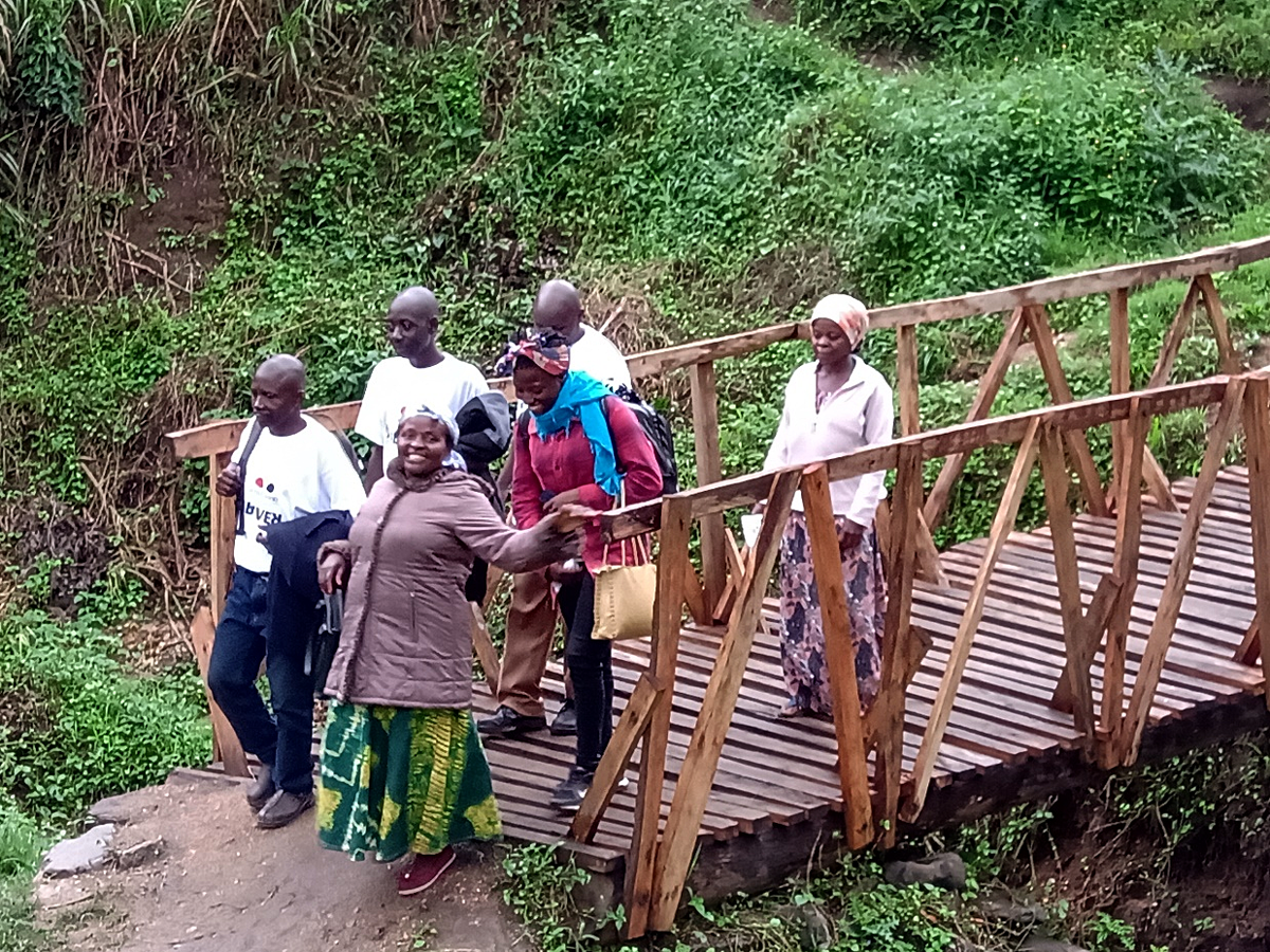 rwenzori-mountains-3.png